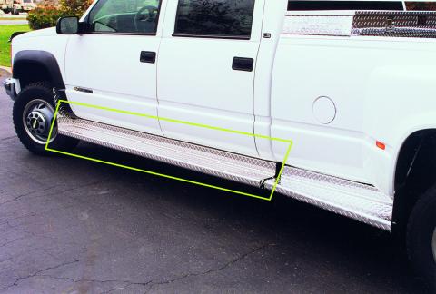 Running Boards Classicpro Series Diamond 2 Inch 92-00 Chevrolet/GMC CK 2 Inch Riser Crew Cab Aluminum Owens Products