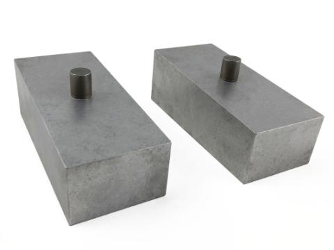 2 Inch Aluminum Lift Blocks 04-Up Nissan Titan 4WD Pair Tuff Country