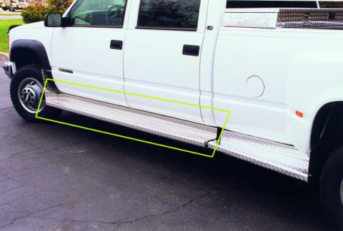 Running Boards Classicpro Series Diamond 2 Inch 92-00 Chevrolet/GMC CK 2 Inch Riser Crew Cab Aluminum Owens Products