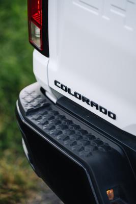 2023-Up Colorado/Canyon 2.7L Black-Coated Aluminized Steel 3 Inch Cat-Back Exhaust Single Side Exit with Tip Armor BLK MBRP