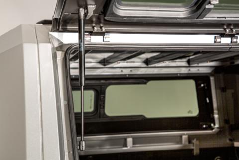 Silverado/Sierra Truck Bed Cap SmartCap EVOa Adventure Matte Black For 19-24 Chevrolet Silverado/Sierra 1500 6.5 Foot Standard Bed SmartCap