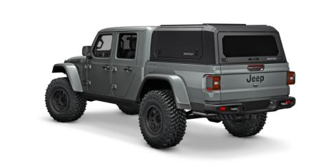 Gladiator Truck Bed Cap SmartCapEVOa Adventure Matte Black 20-Up Jeep Gladiator 5 Foot Short Bed SmartCap