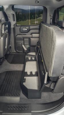 Rear Underseat Lockbox 19-22 Silverado/Sierra 1500 {19 New Body Style} / 20-21 2500HD/3500HD w/ Crew, Extended Cab Black Tuffy Security Products