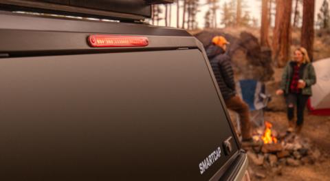 Truck Bed Cap SmartCap EVOd Defender Matte Black For 19-25 RAM 1500 5.7 Foot Short Bed SmartCap