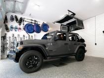 HOSS Storage Hardtop Hoist For Jeep 2018-Current Wrangler JL Black Bestop