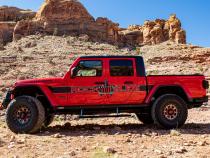 JT Gladiator Side Step Sliders For 2024 Jeep Gladiator Set Rock Slide Engineering