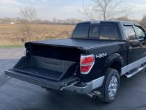 Truck Cargo Box 48 Inch Black Polyetheylene For SUVs Trucks Last Boks