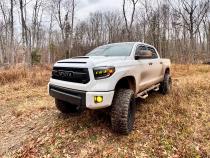 2014-2021 Toyota Tundra Bi-Beam Headlights Infinite Series White DRL OLM
